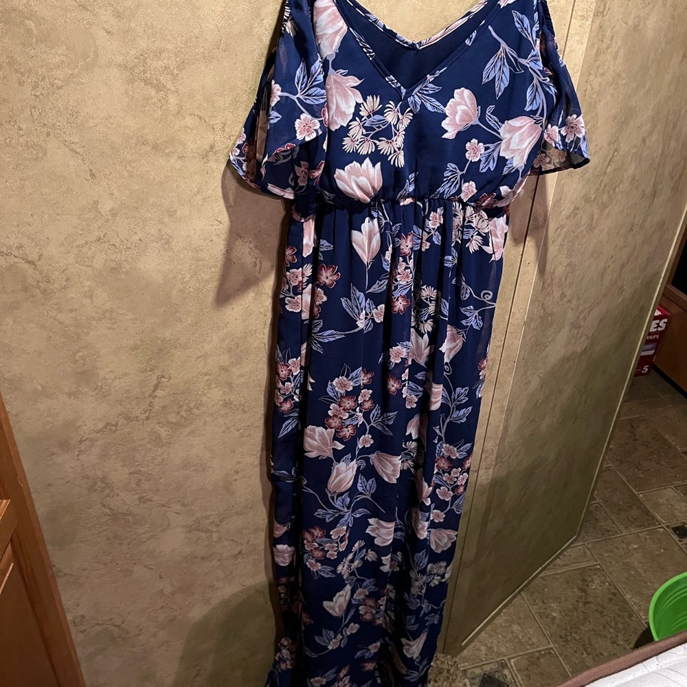 Floral Navy Maxi Dress